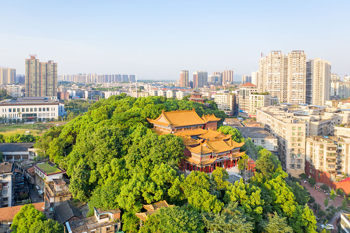 2021年7月15日,湖南省衡阳市著名景点回雁峰.