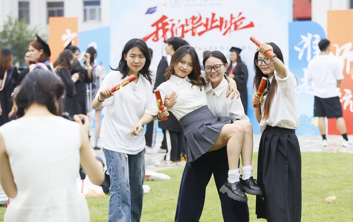 大一新生指南：适应大学生活，挑战与机遇并存