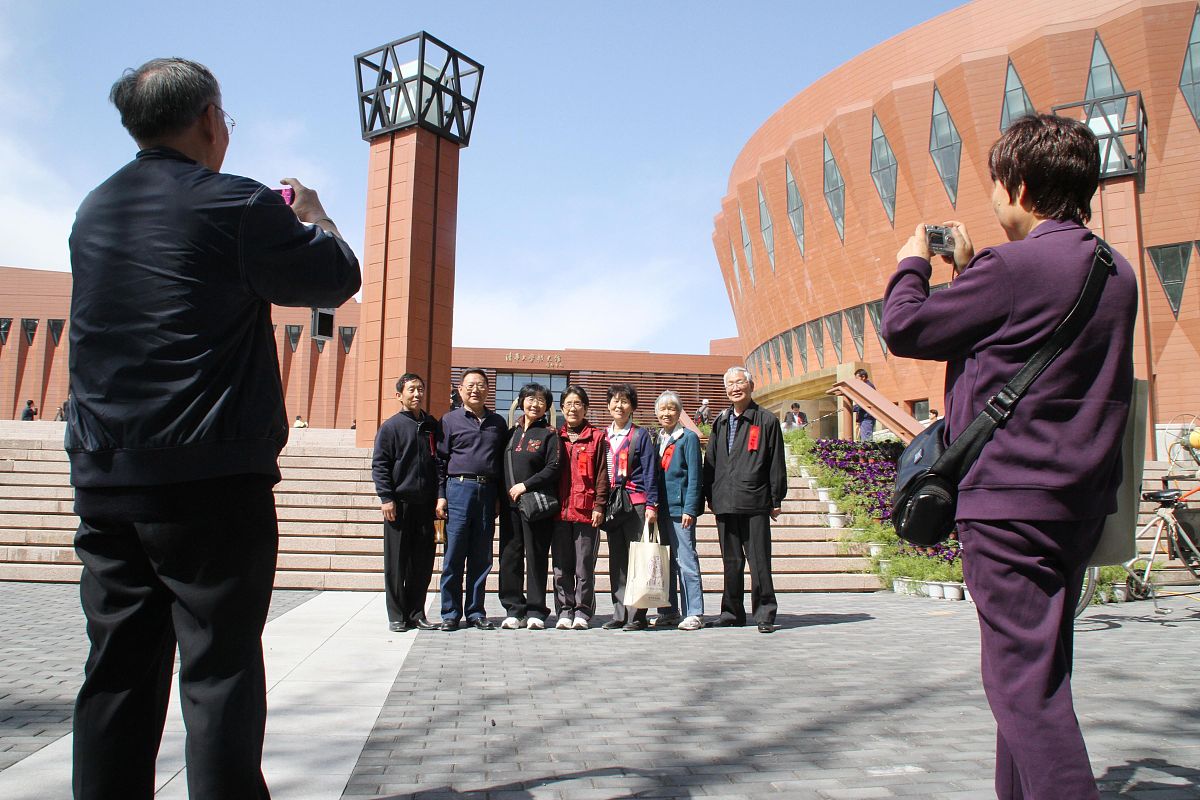 2023伊犁哈萨克自治州财贸学校有什么专业