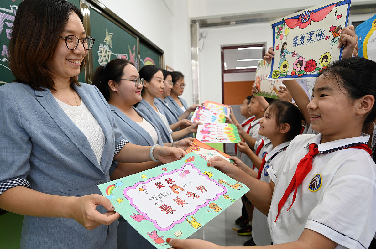 邯郸初中毕业读中专学校：入学条件、专业选择、就业前景