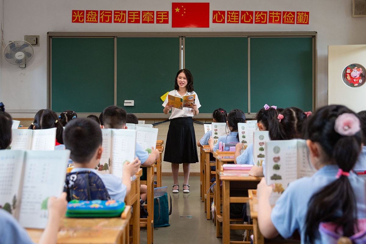 精彩纷呈！学校朗诵活动圆满落幕