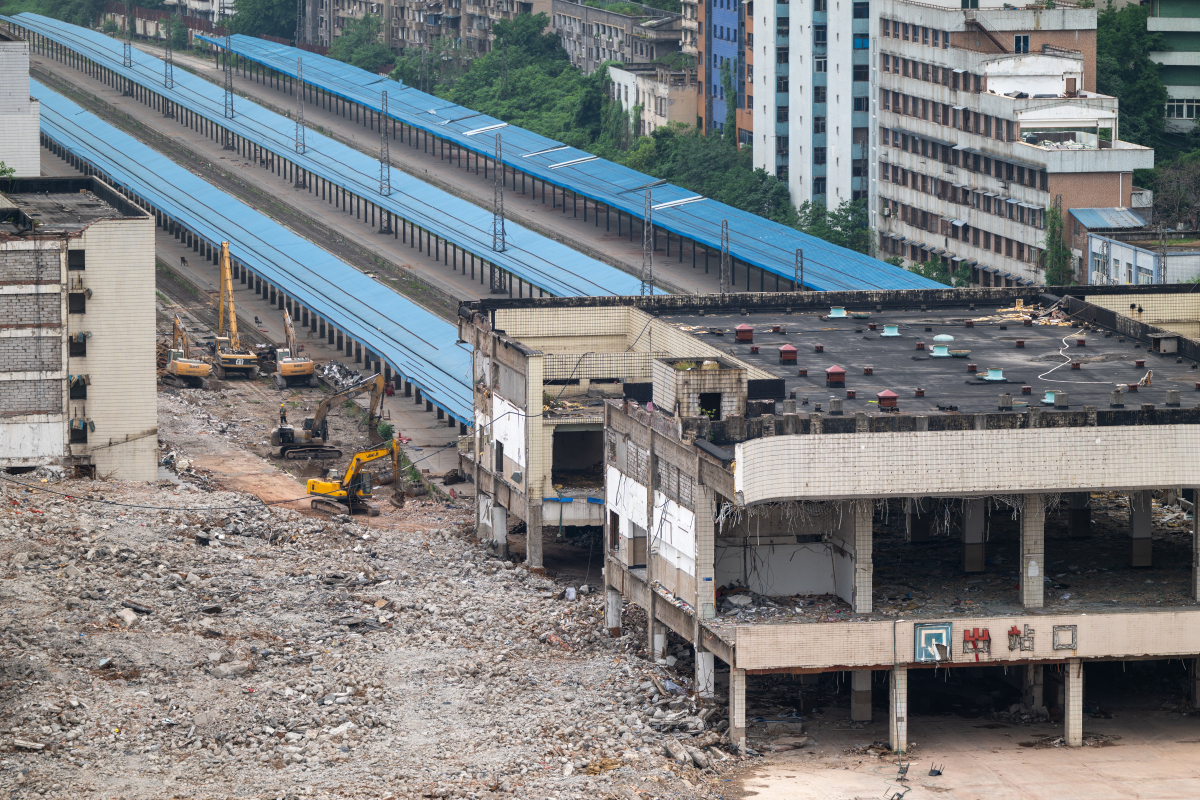 綦江彩虹桥坍塌事件反思：工程伦理与桥梁安全的重要关联