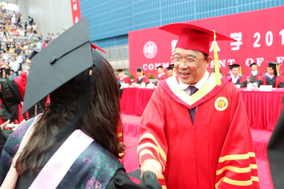 石屏县职业高级中学2021年报名需要满足哪些条件