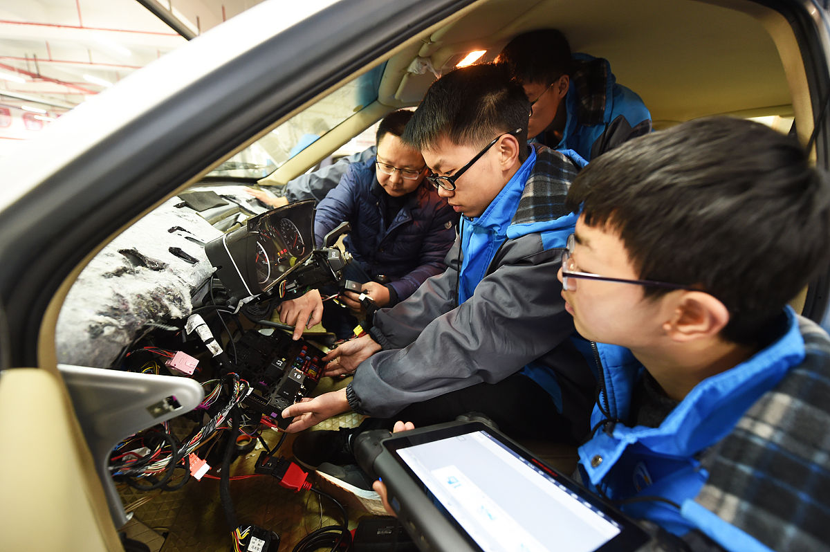 广东2023年汽修学校就业排名: 最佳汽修学校推荐