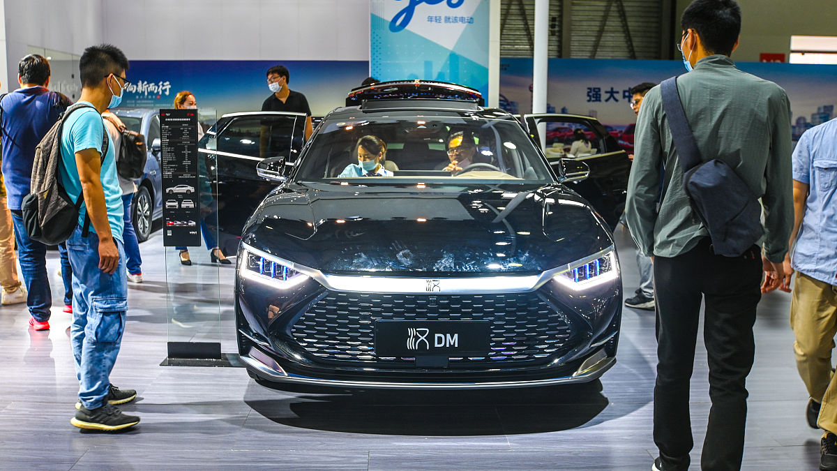 比亚迪参与上海车展应该选择哪些展品 1500字