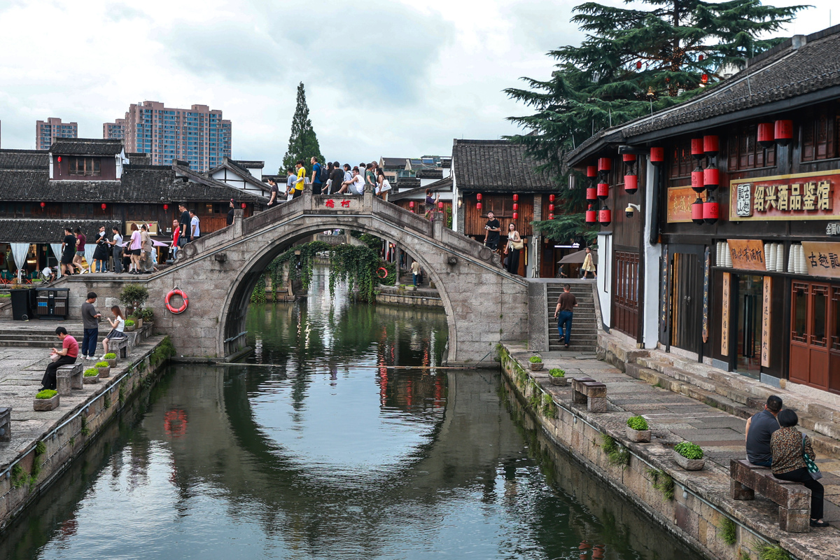 嘉兴旅游攻略：探索水乡古镇，品味江南美食