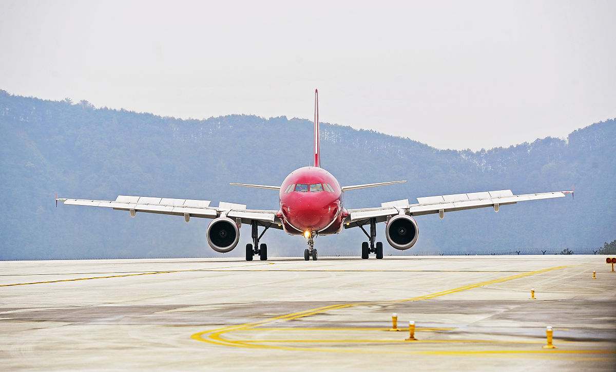 资阳的航空学校都开设了哪些专业课程如何
