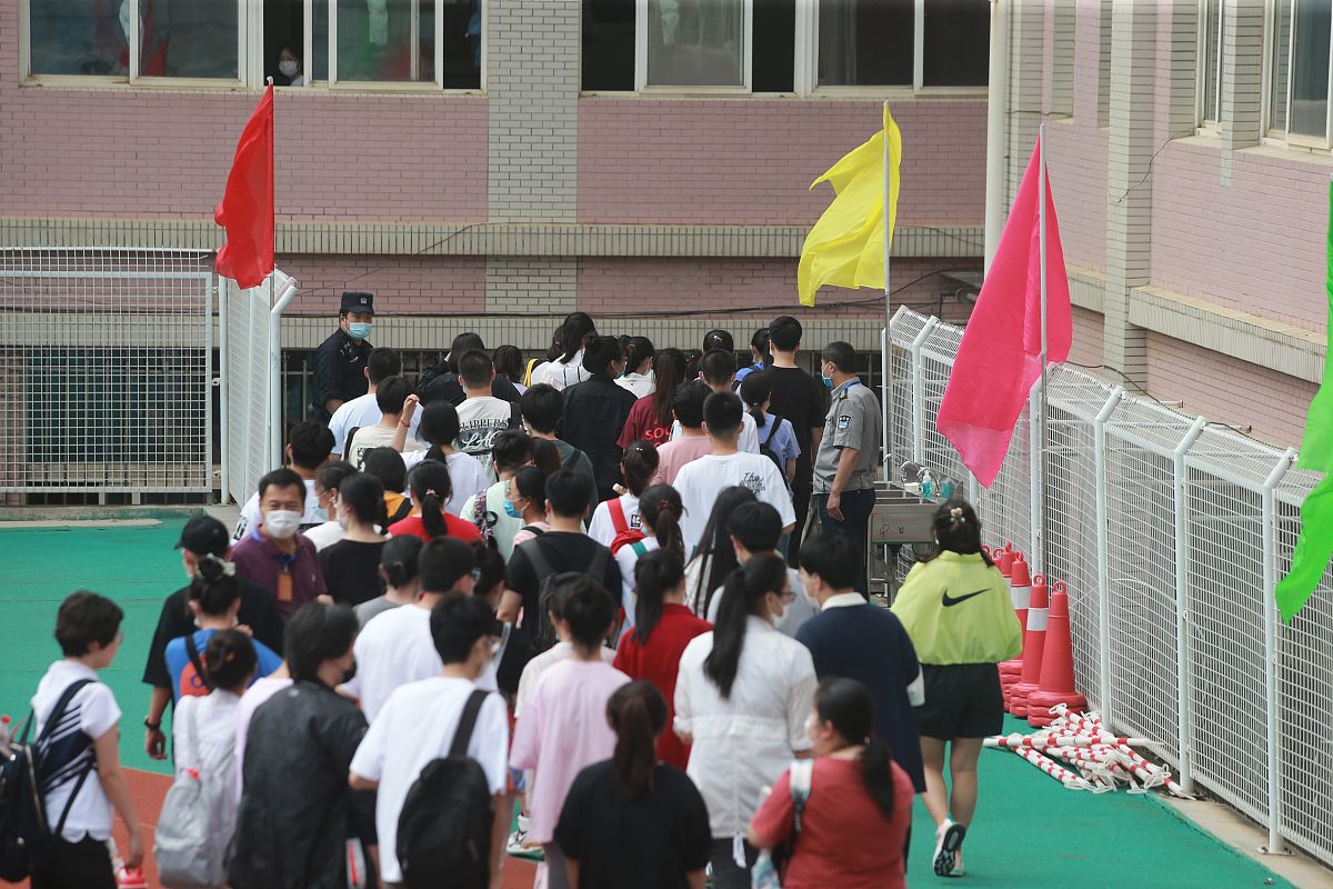 2021年兰州初中生报读幼师学校推荐