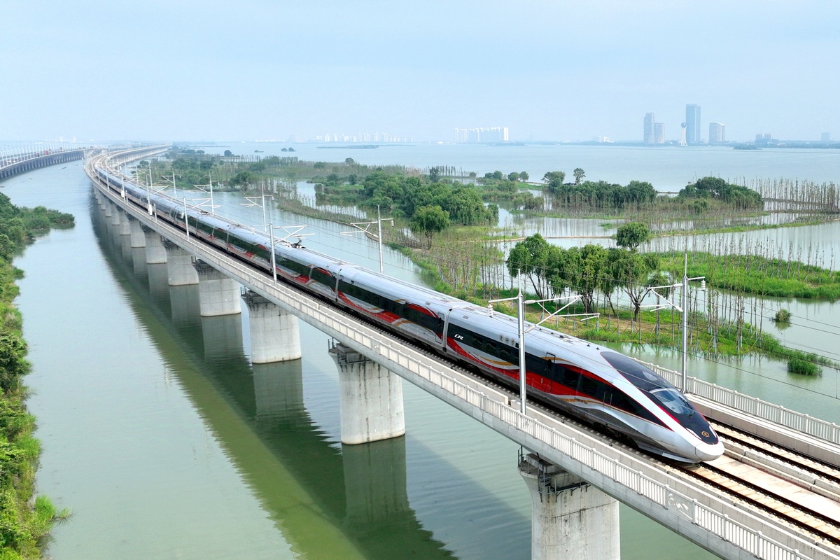 四川初中生学高铁要几年用发散