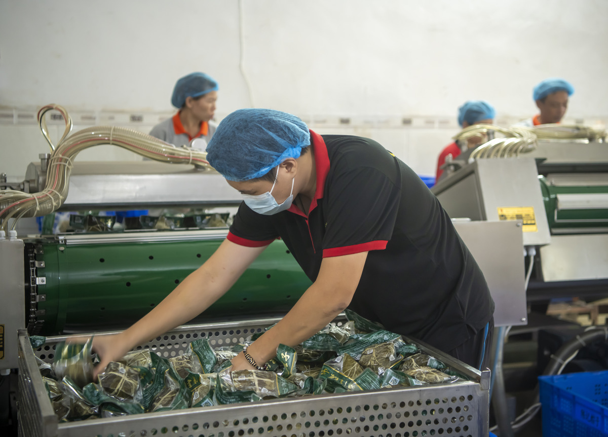 卷烟机操作工工作收获：技能提升、经验积累、团队合作、薪酬福利和成就感