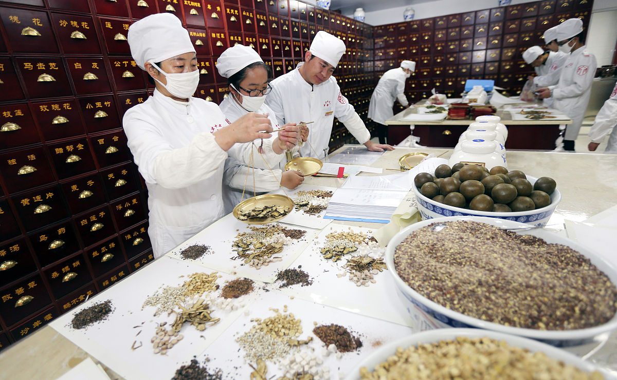 云南中医药中等专业学校2019年招生专业解析 - 中医学、针灸推拿学等