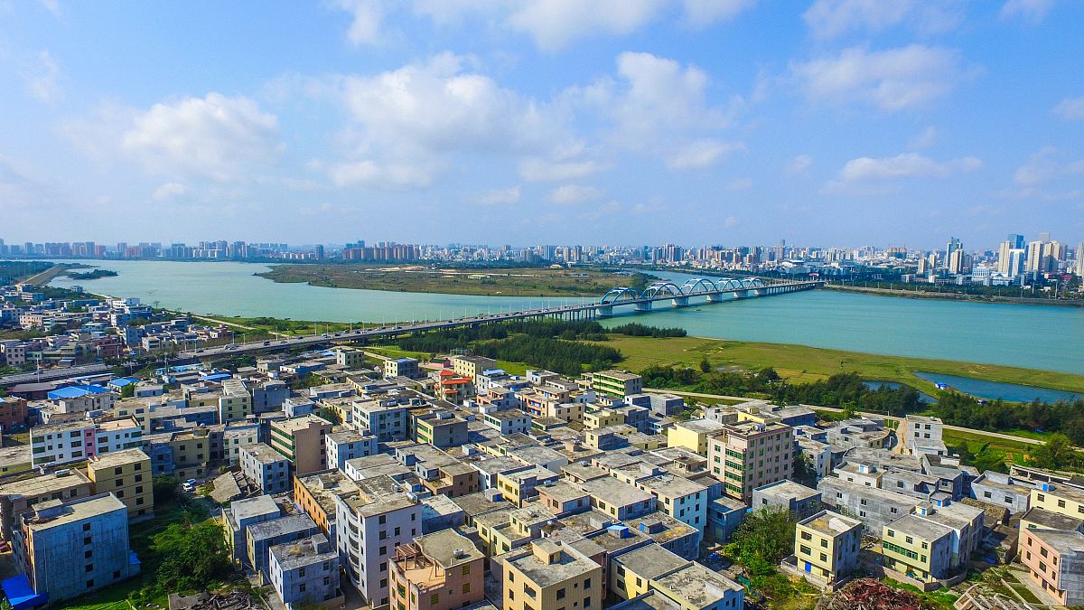 2017年02月22日,海南省海口市,海口母亲河南渡江配图.