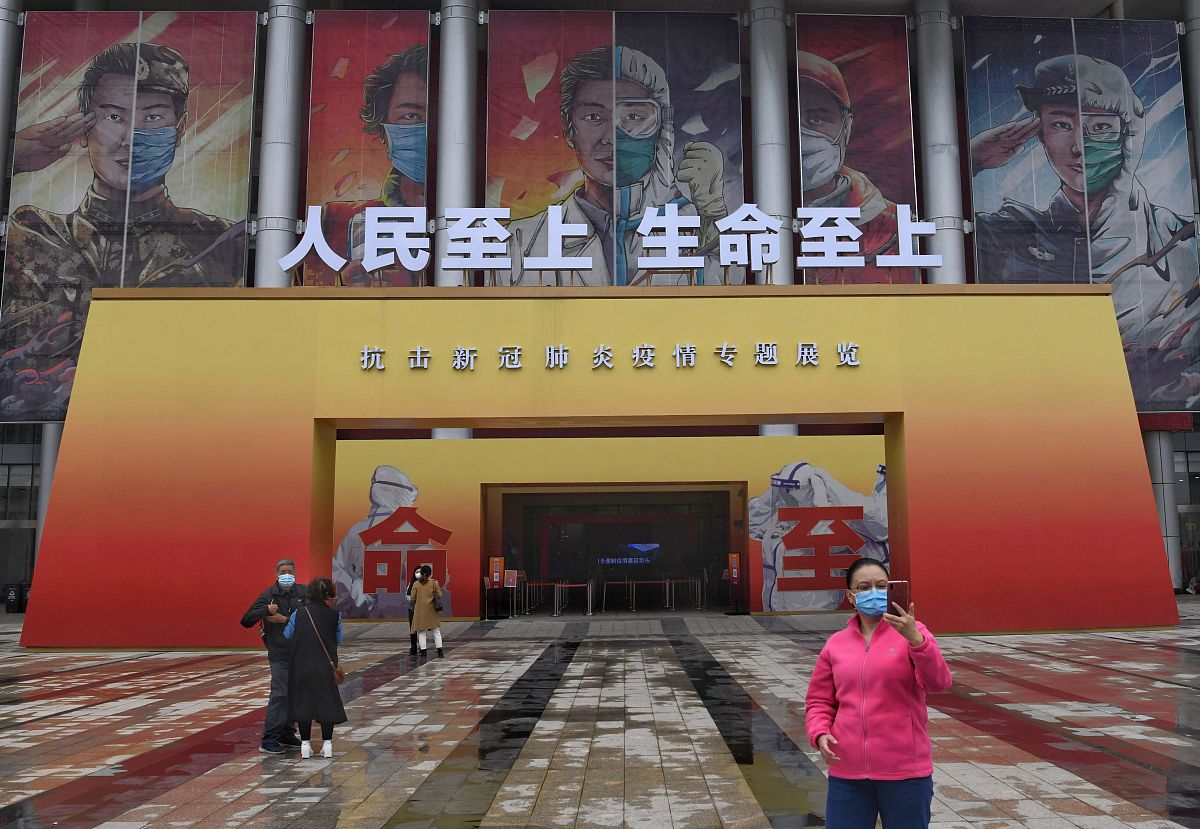 疫情防控：以人民为中心，生命至上