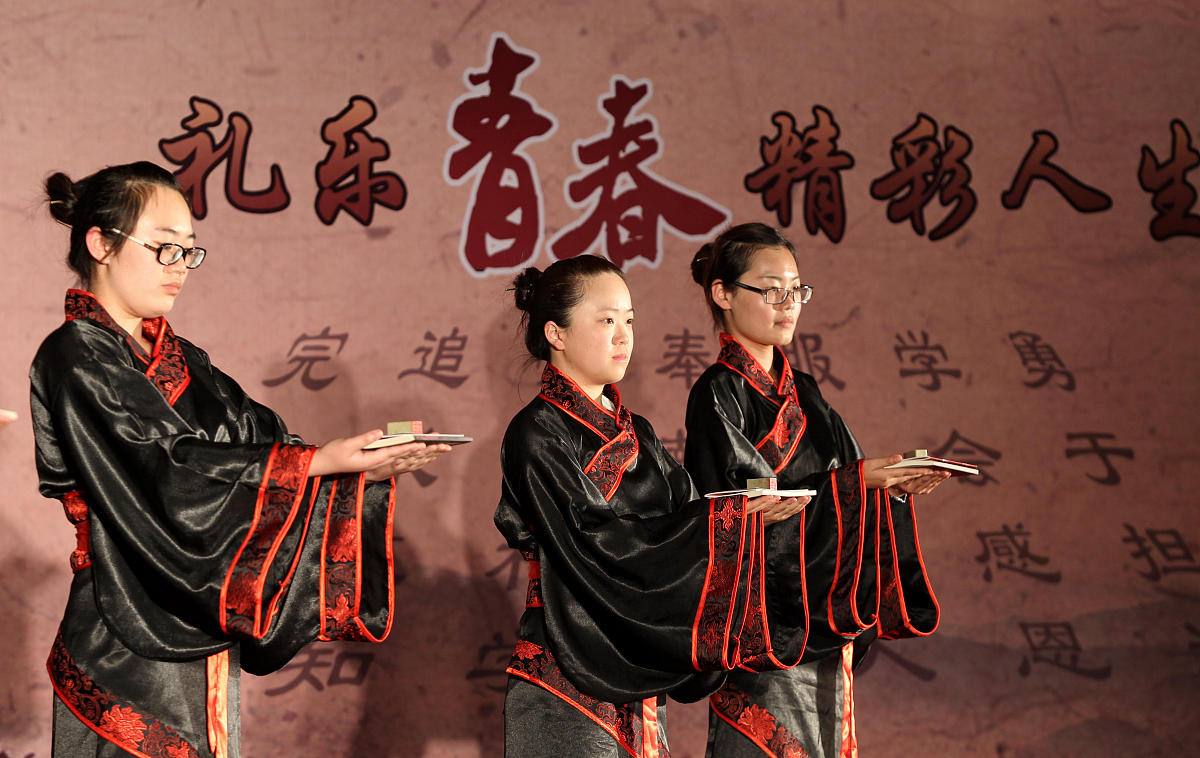 哈尔滨工程大学大学生自习室歌曲 - 奋斗青春，追逐梦想