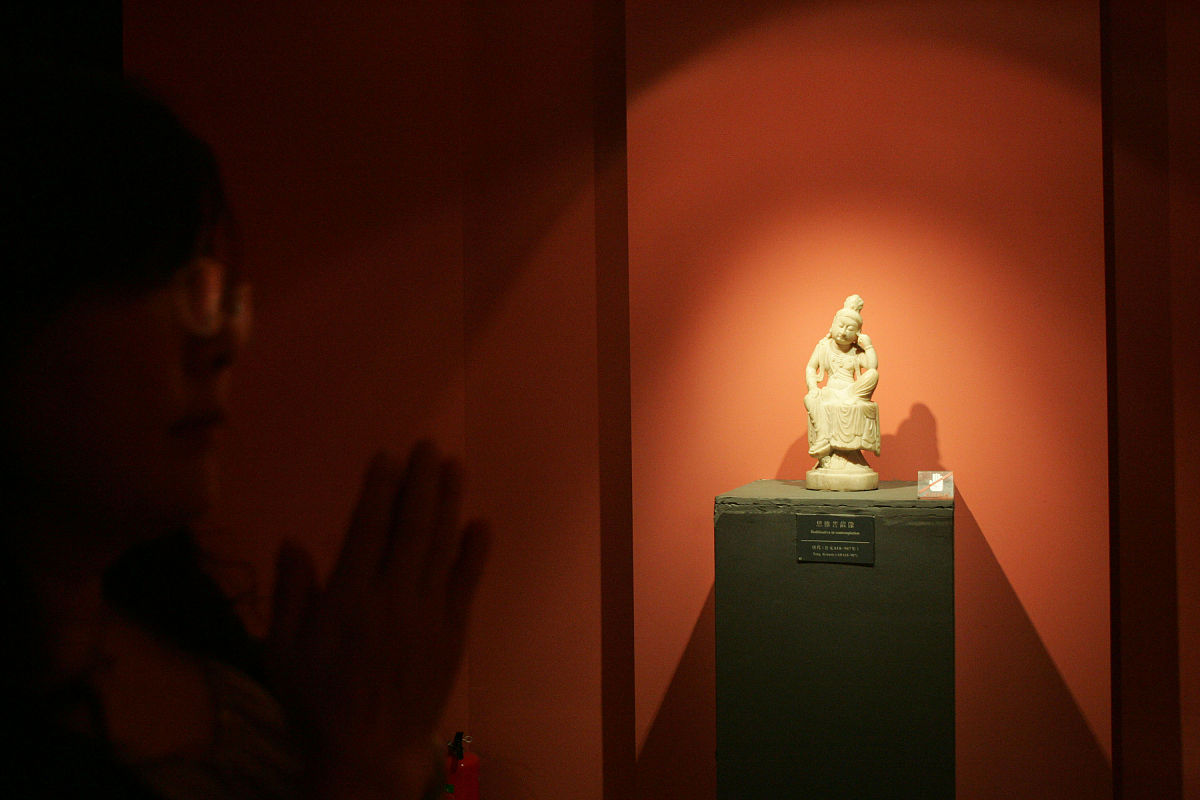 后醍醐天皇：日本南北朝时期重要人物，其生平、理念和影响