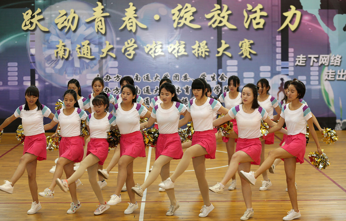 涟源市艺术学校2023年专业设置：音乐、舞蹈、戏剧、美术等