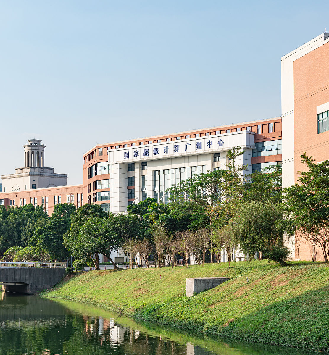 2020年11月25日,广州超级计算中心位于广州大学城的中山大学东校区.