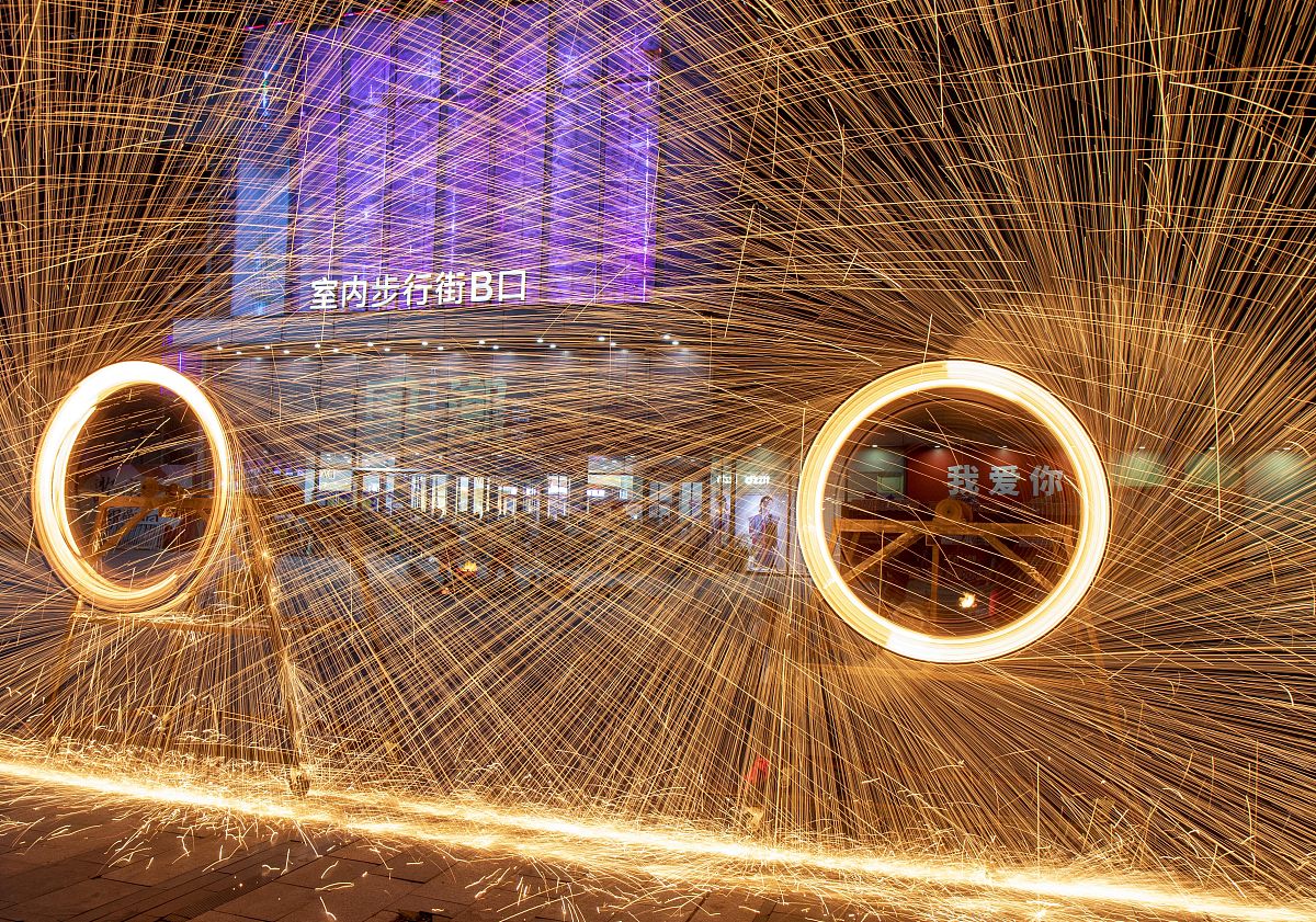 大学遇见同一天生日的人有多大可能？