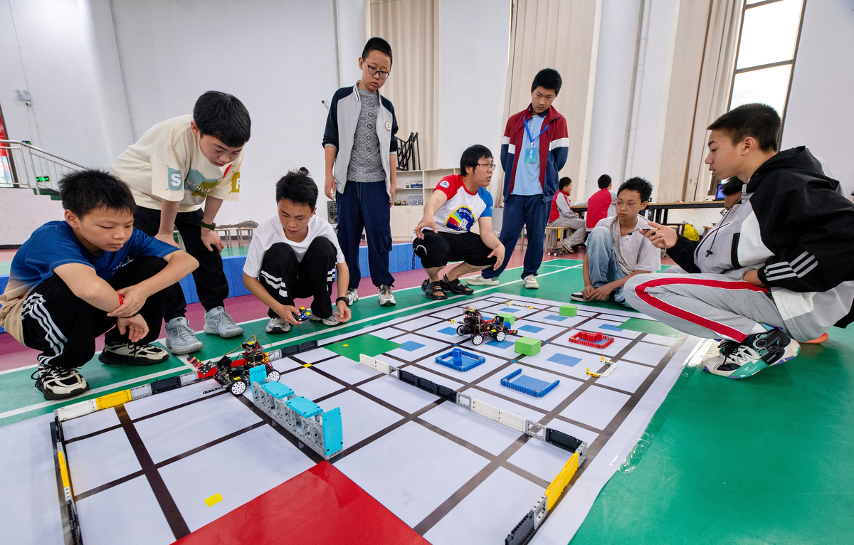 小学科创活动：培养创造力、激发兴趣的5个新颖项目