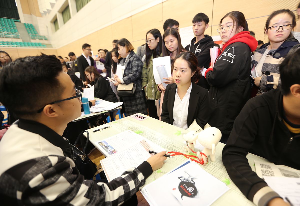 重庆文化艺术职业学院传播与策划专业课程设置有哪些