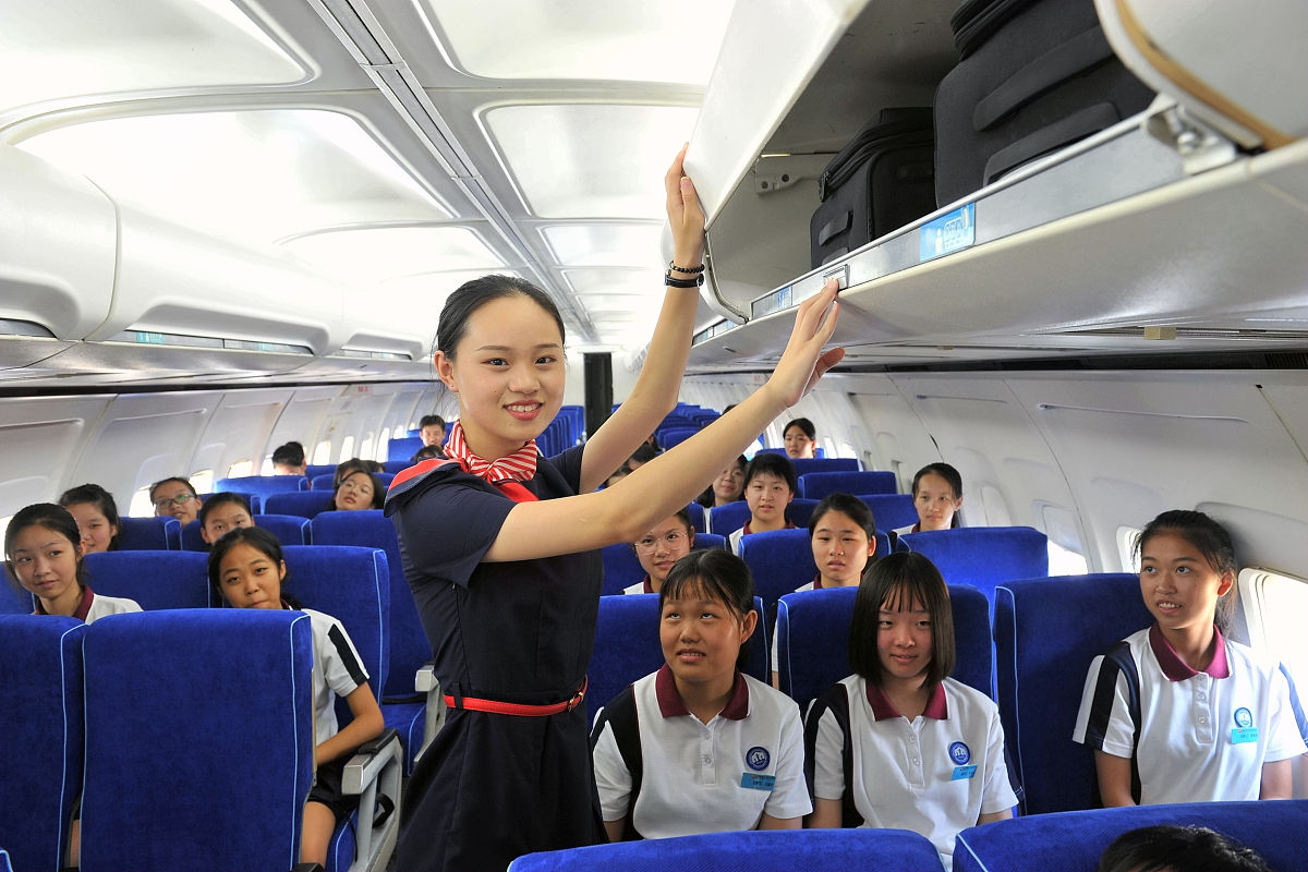 重庆九龙坡职业教育中心旅游服务与管理专业就业方向及前景分析