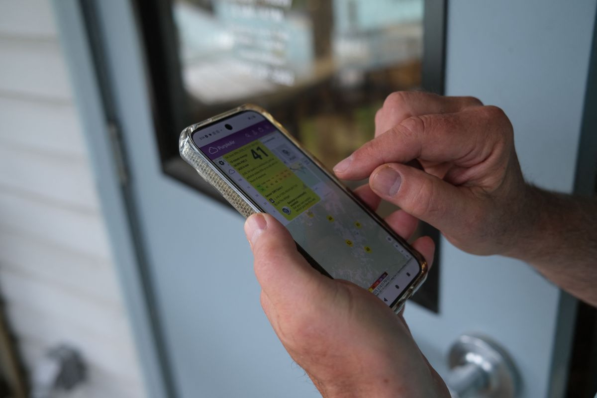 手机和磁铁放一起会坏吗？多久会坏？