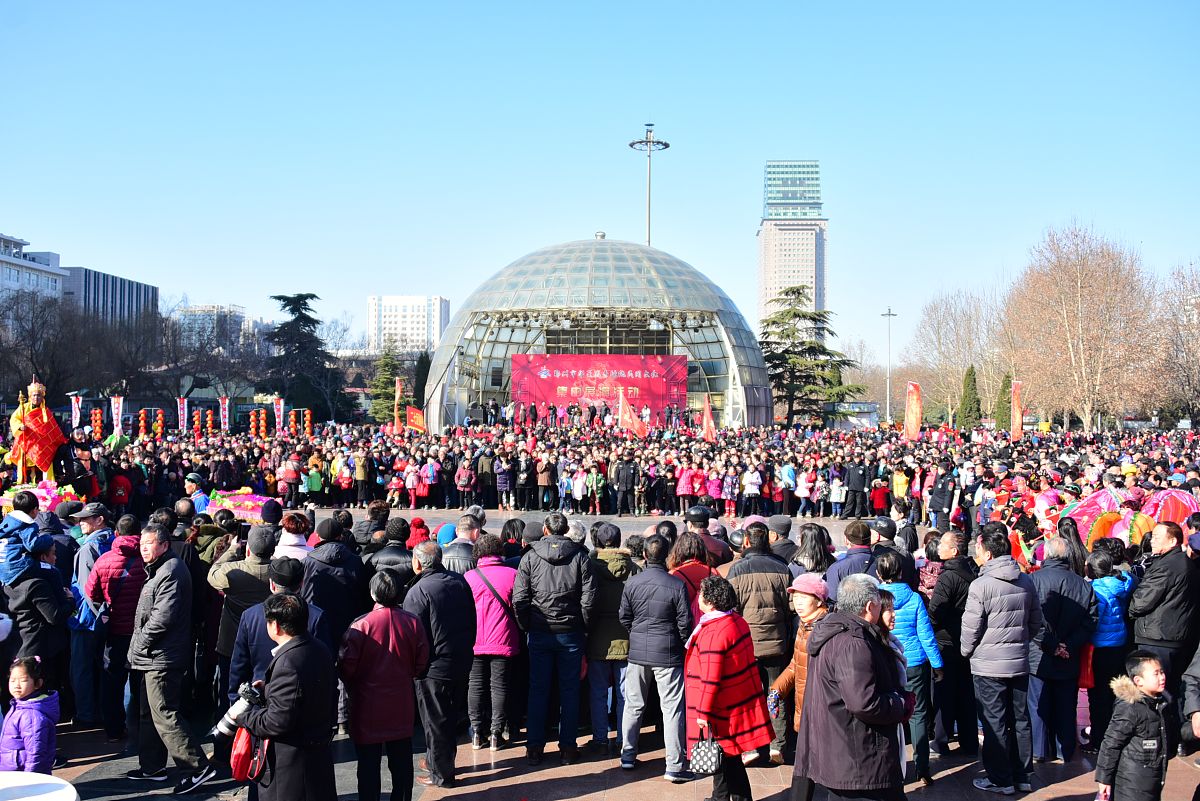 郑州市文化消费市场研究：规模、结构、消费者、场所、政策及产业链分析