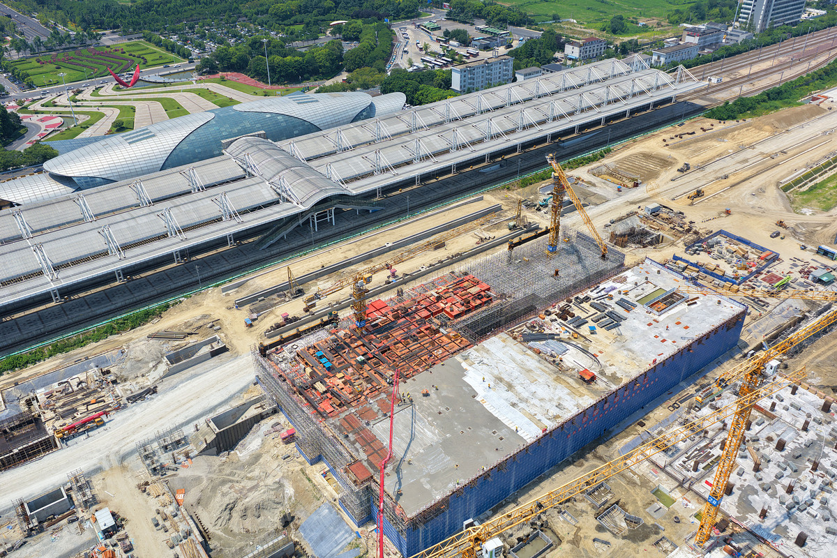 成都高铁学校分享成都火车站改造工程开工建设