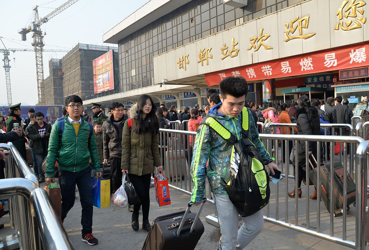 成都铁路学校分享春运准备经验，确保旅客安全顺畅出行