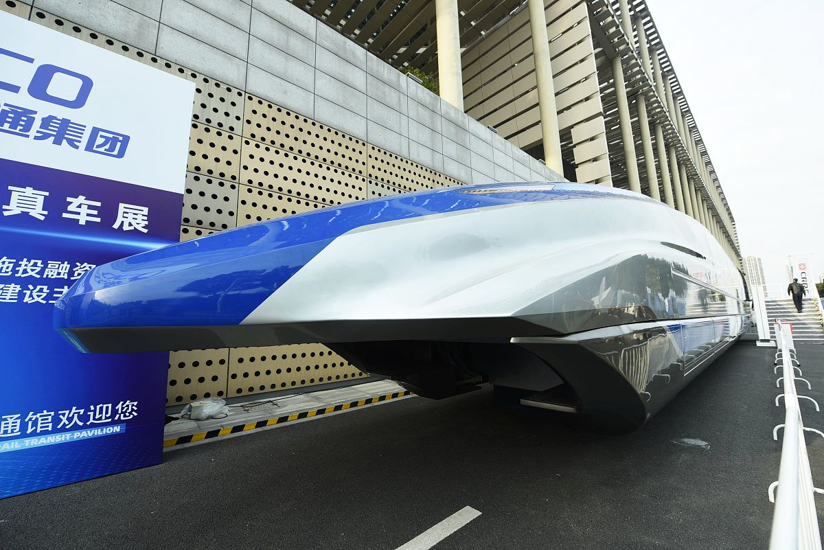 简述磁悬浮列车的类型特点工作原理