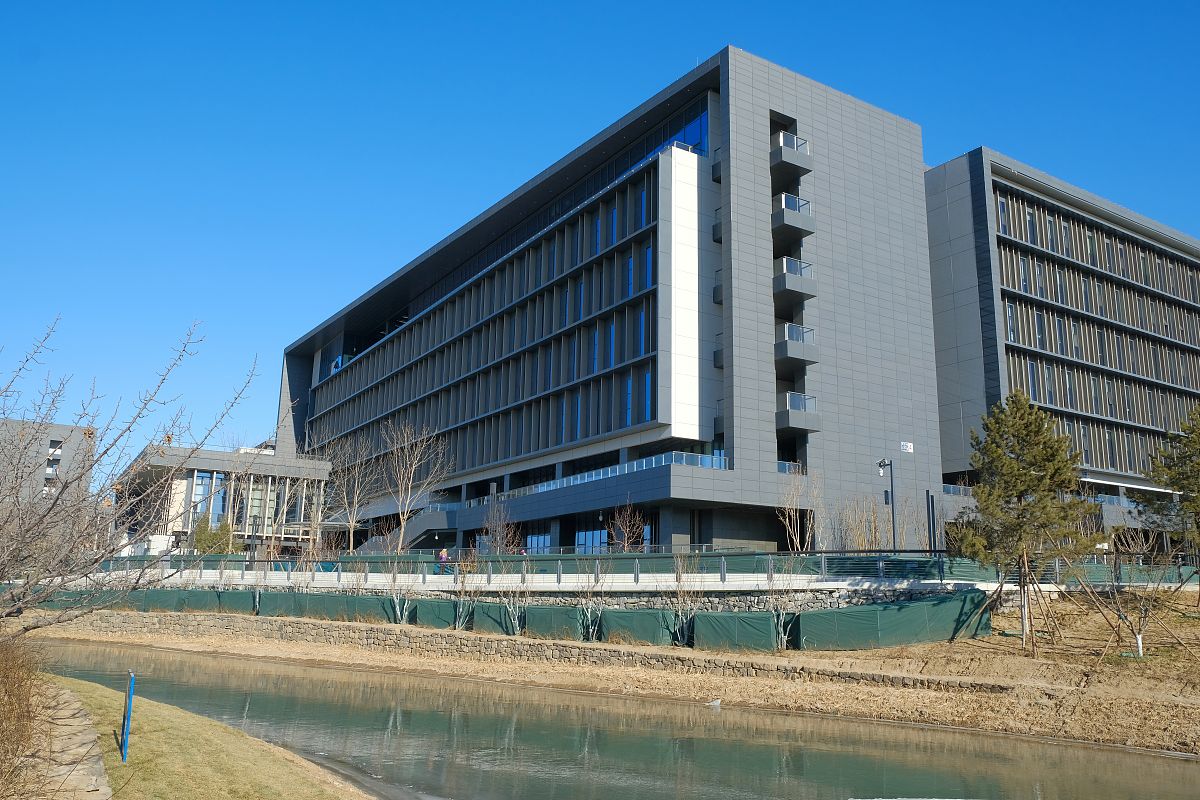 大连东软信息学院微电子科学与工程专业怎么样？未来发展方向及学习建议