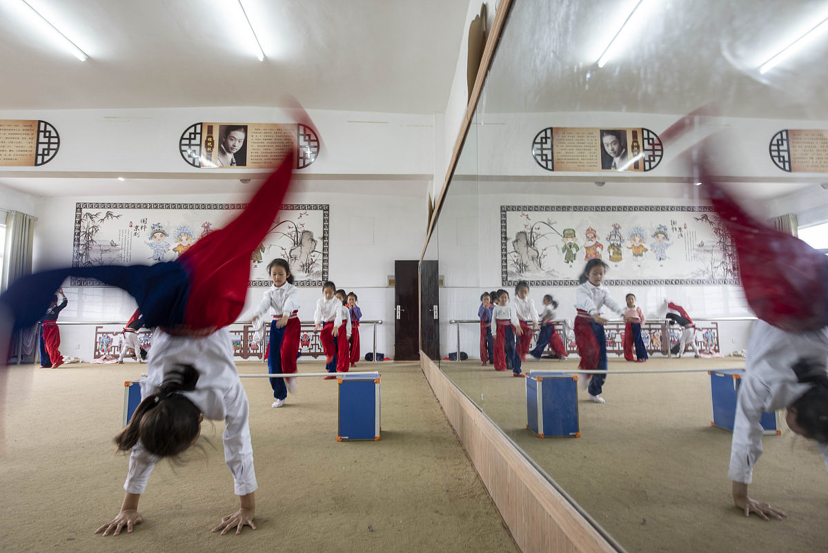 高校之神手游更新日志