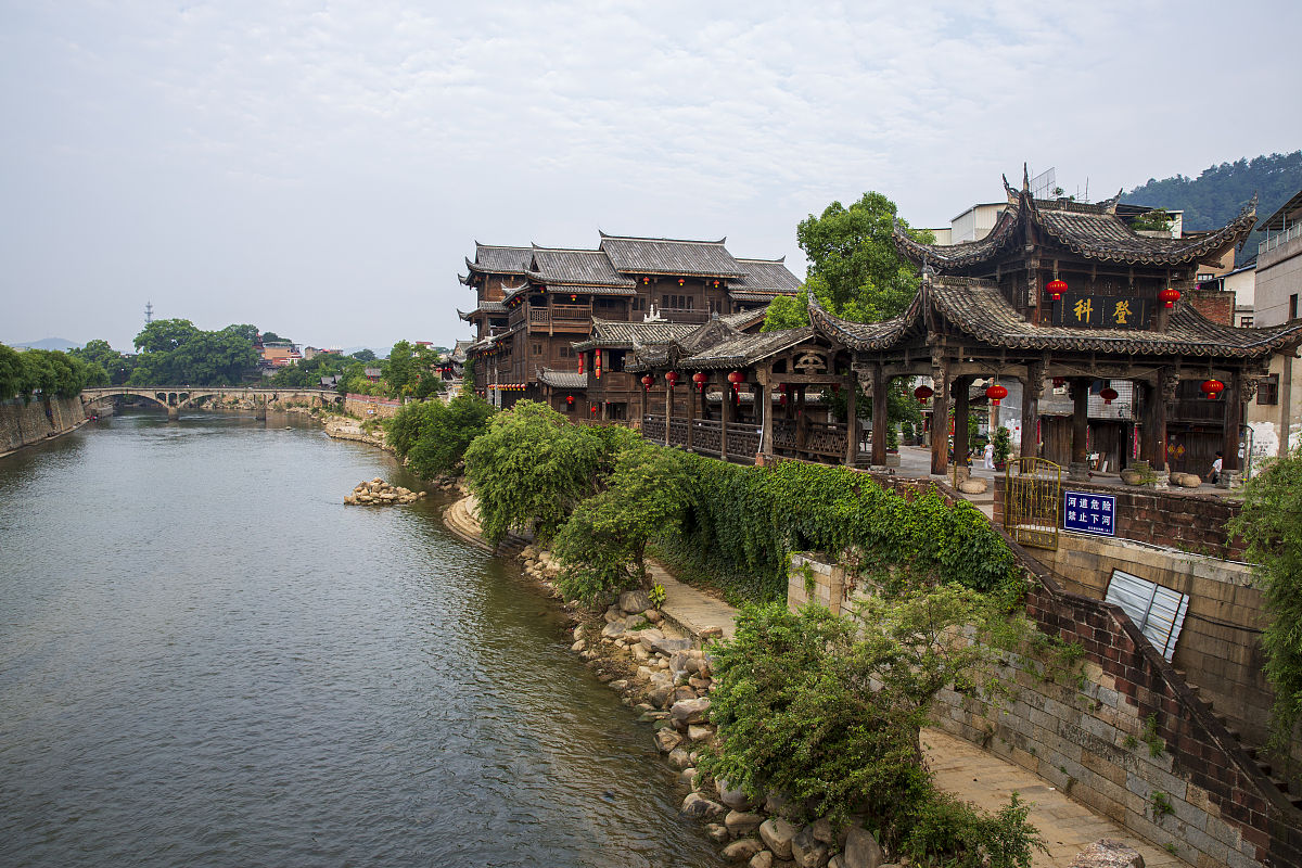 探索南方魅力：我的家乡邀您来