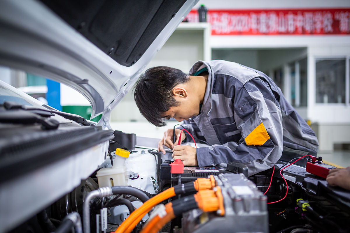 廉江兴华职业技术学校2022年新增专业解读:电子商务、物联网等热门专业等你来 廉江兴华职业技术学校2022年新增专业解读:电子商务、物联网等热门专业等你来