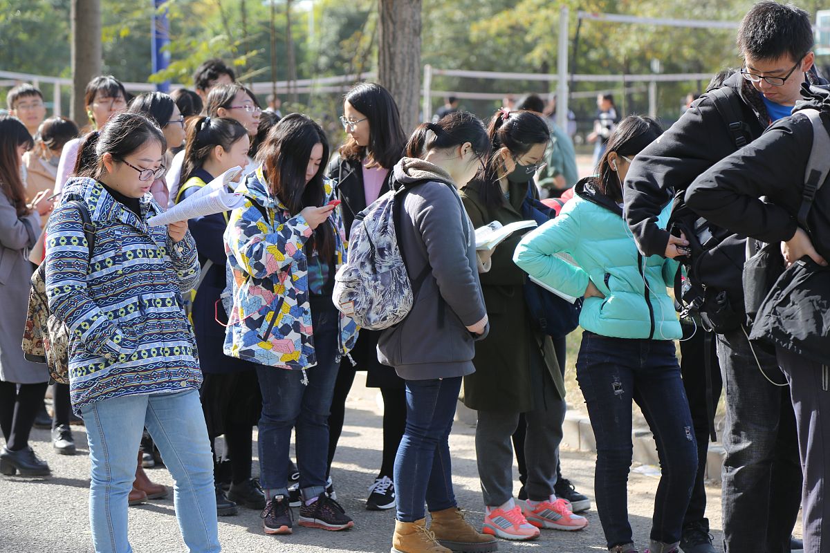西安理工大学的经济学专业招多少人