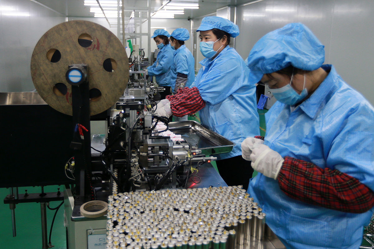 写一首新产业工人的歌词