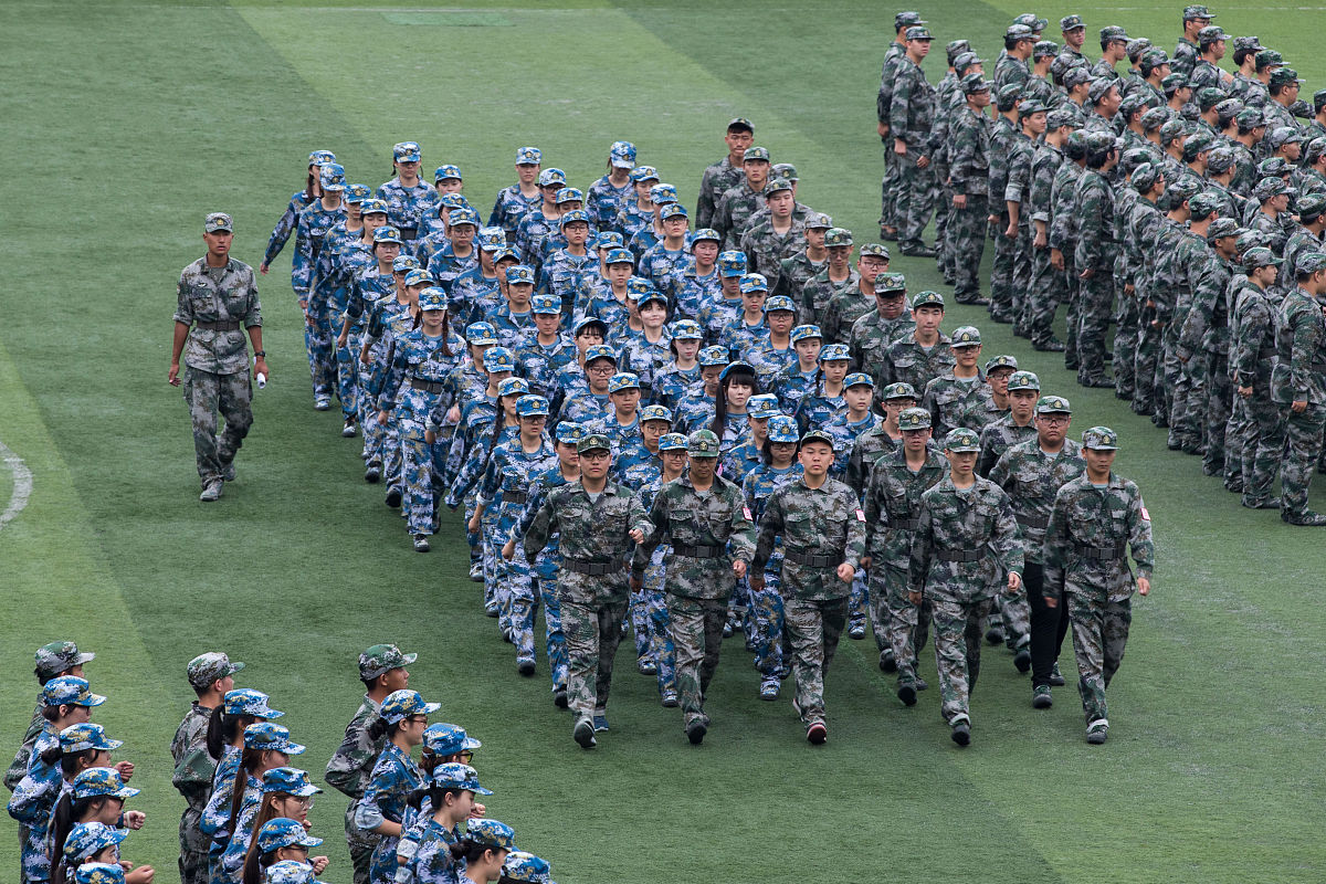 湘潭技师学院军训新闻稿