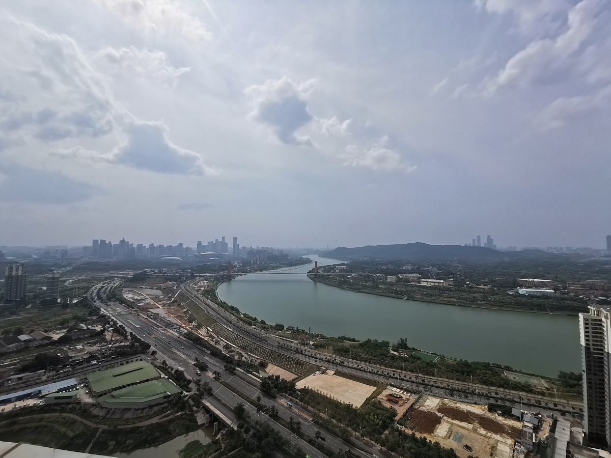 2020年7月30日,在广西南宁广西广电网络公司的美景.
