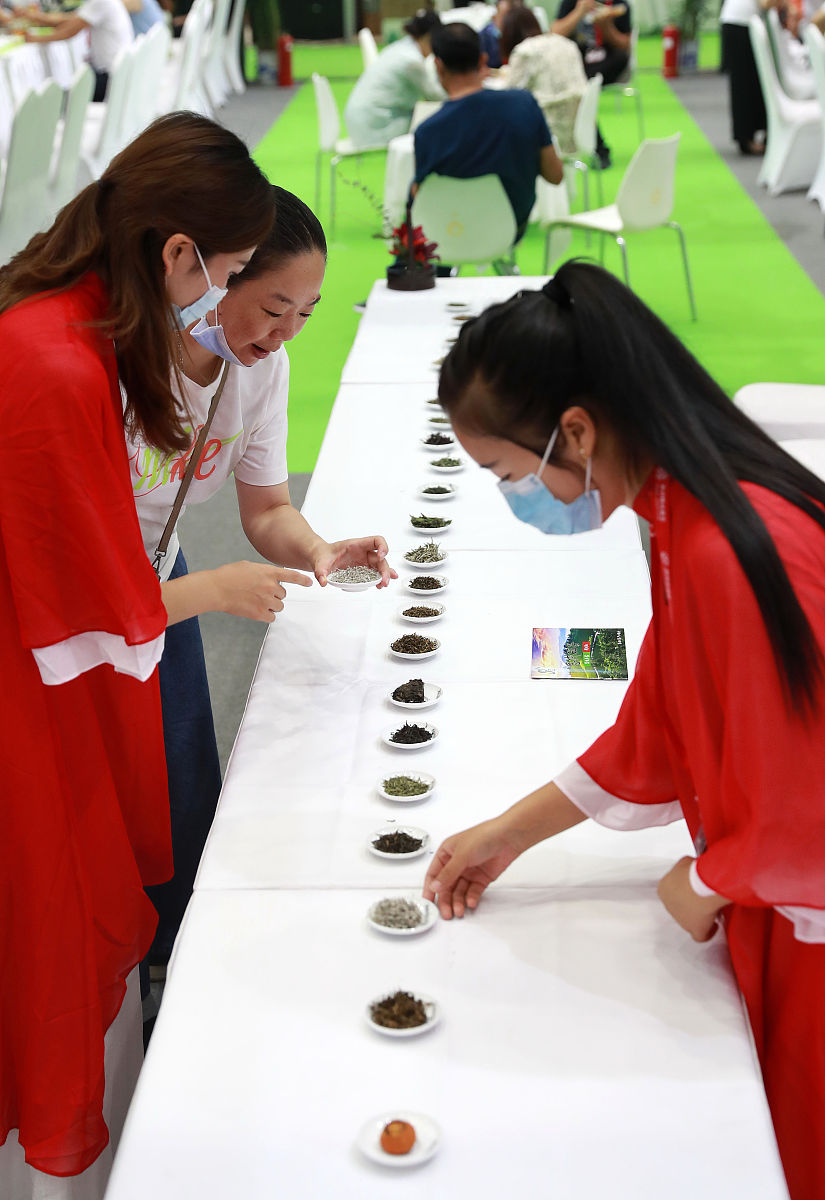 2020年9月11日,武汉,武汉茶业博览交易现场.(如需下载使用,请务必署名