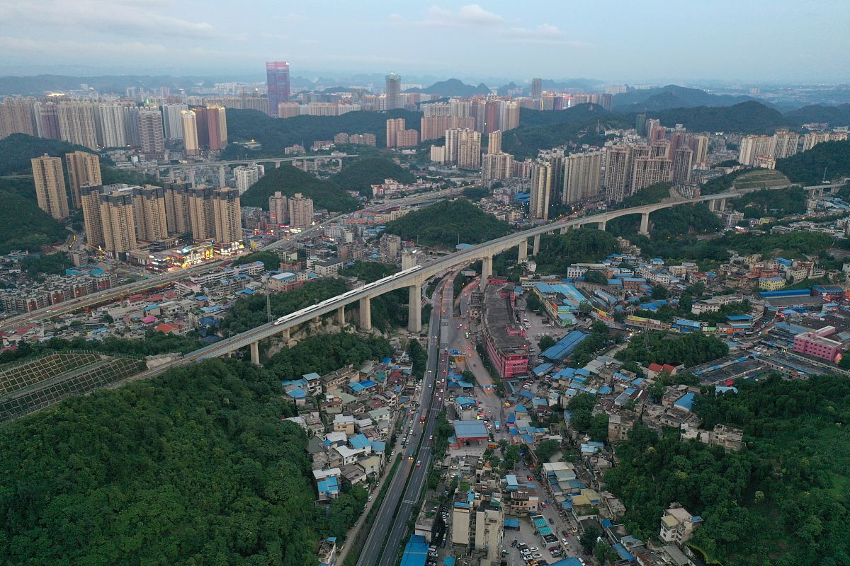 2021年贵阳有哪些适合学习幼师专业的大专院校？