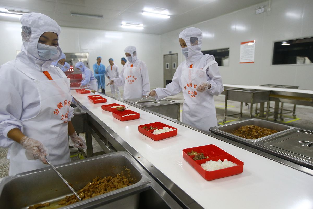 军队中央厨房：餐食供应社会化发展趋势