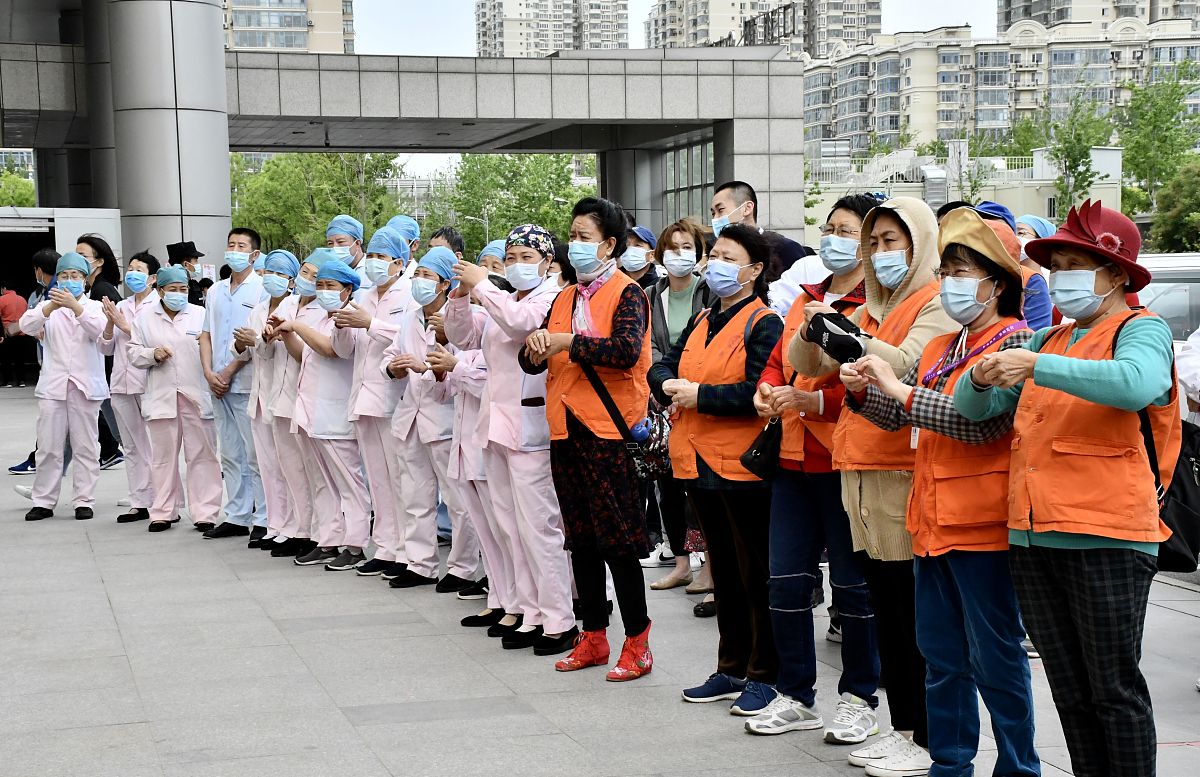 南充卫生学校招生老师QQ及电话