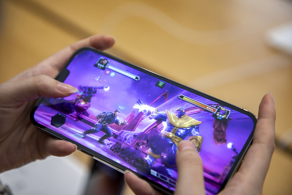 最适合玩游戏的手机是那一款