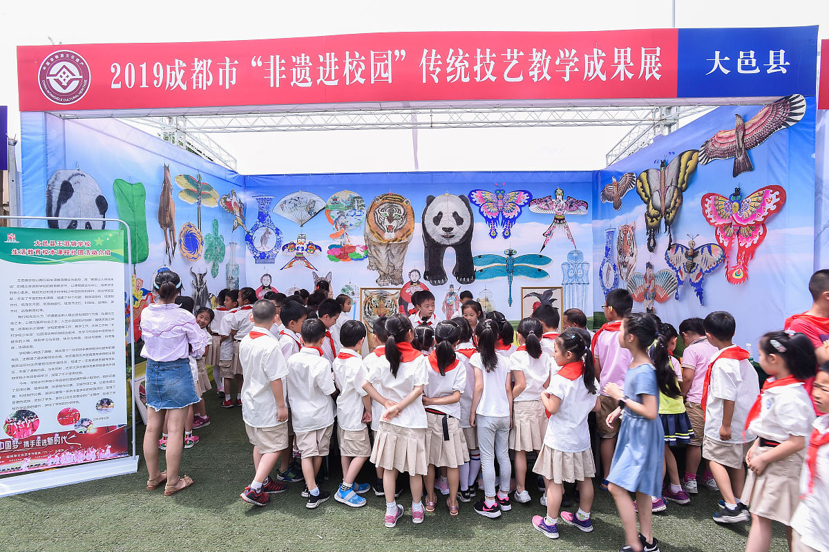 走进校园策划书：丰富校园文化，打造活力校园