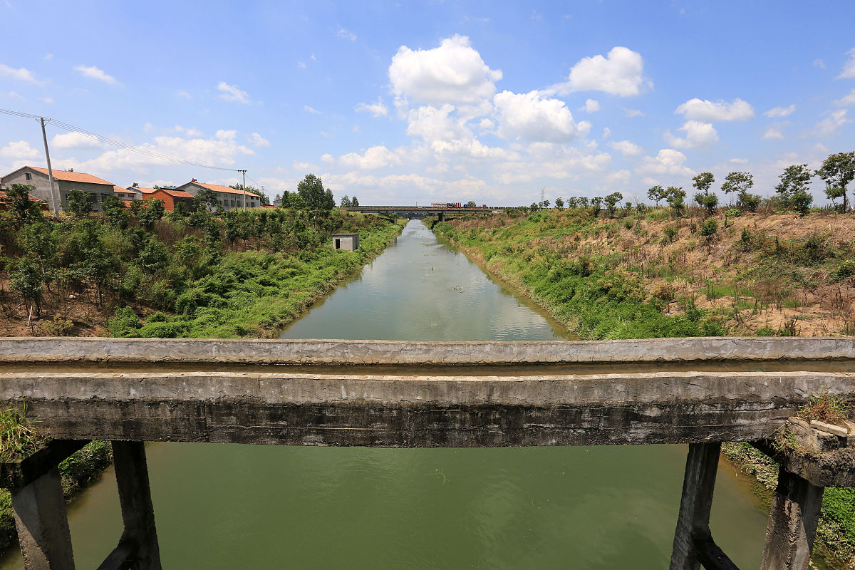 雷州青年运河调查报告：现状、影响及发展建议