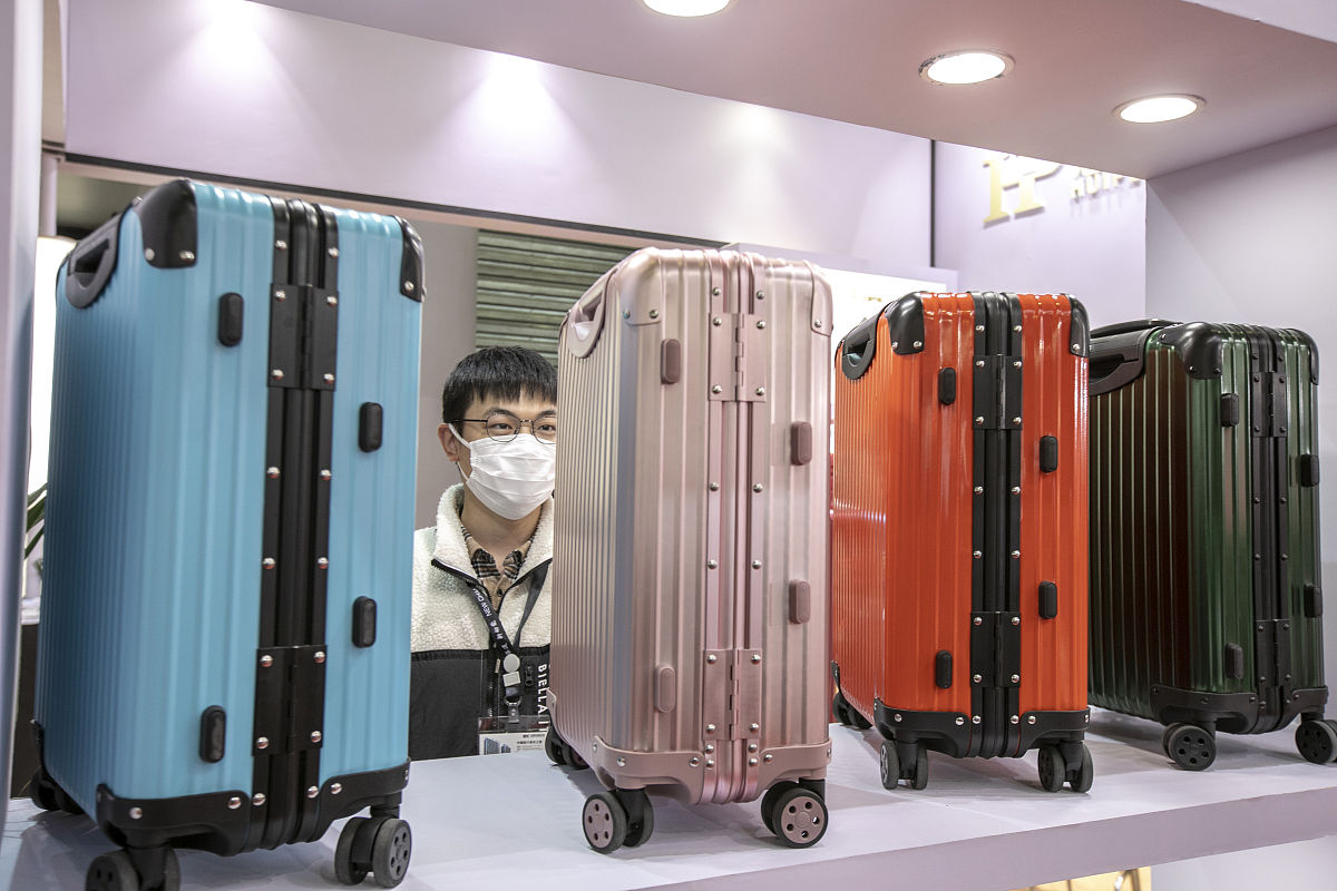 天津哪里买电动行李箱回答+拓展