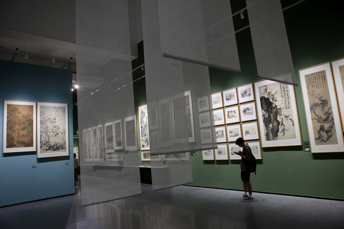 给出一份西安美术馆的考察报告