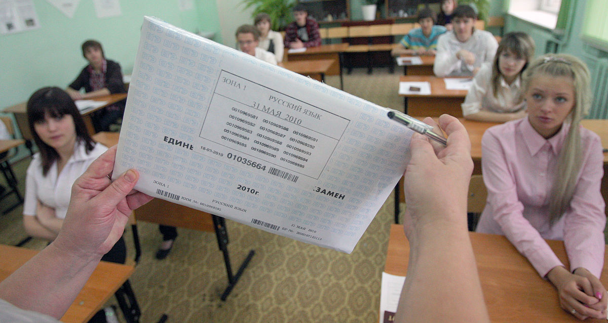 汉字与拼音文字比较研究的论文提纲。