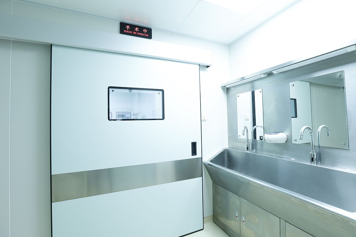 医院两层公共卫生服务用房配置指南：必备功能室解析