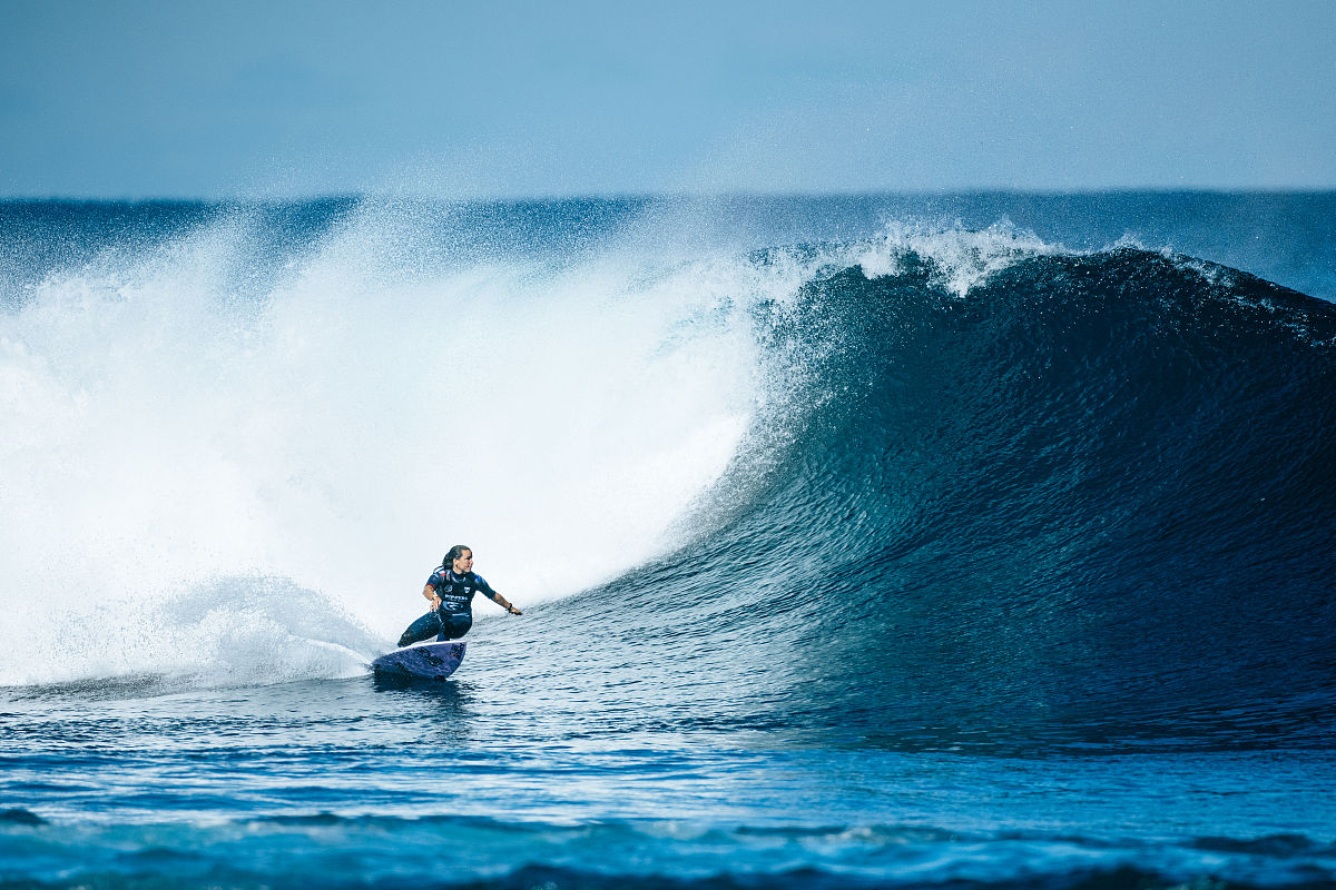 你现在是资深活动策划者此时正值5·25心理健康月现在需要你组织一个名为时间胶囊的活动活动形式为：参与者可以为未来一年的自己或他人写下一封信然后一年后再打开。请你为本活动编写活动背景要求在一百到两百字
